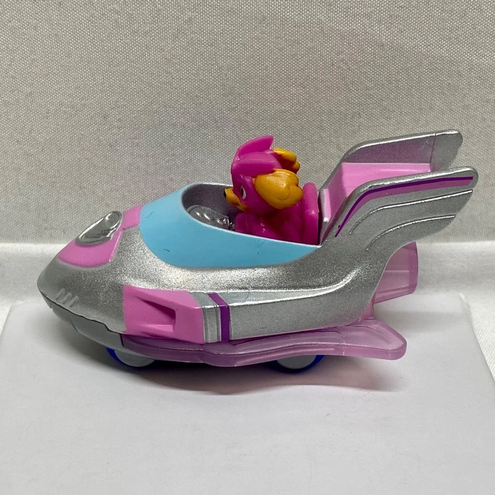 SKYE Paw Patrol Mighty Pups Super Paws Pink 1/64 Die-cast Nickelodeon Toy EUC